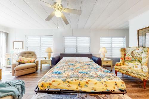 Long Island Village 440 Cockle Dr