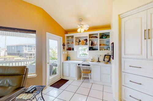Long Island Village Unit 342 Sanddollar