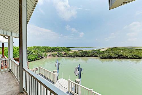 Long Island Village 618 Sand Dollar Dr