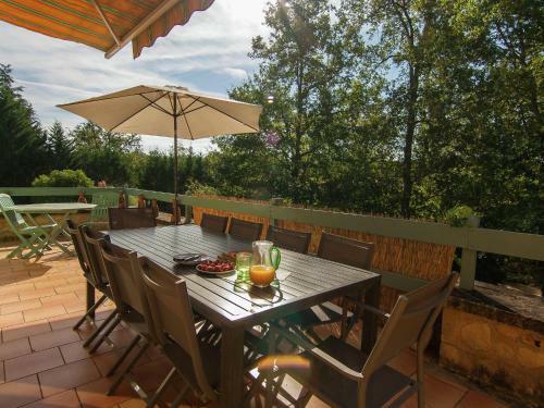 Beautiful Villa With Private Pool In Masclat