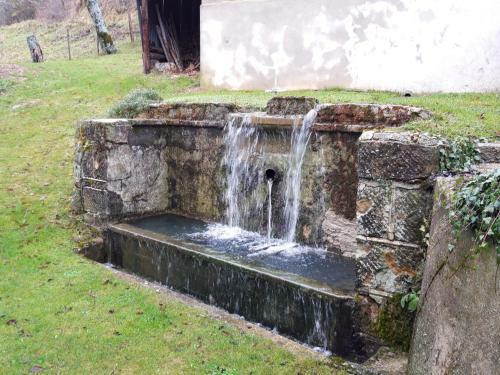 Apartamento Gite Au Pied Du Mont Loz�re