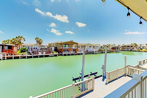 Long Island Village 233 Conch Dr