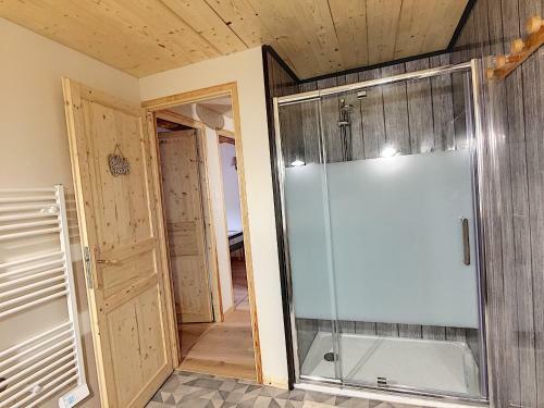 Maison de Village Spacieuse A 10 Mn Des Pistes