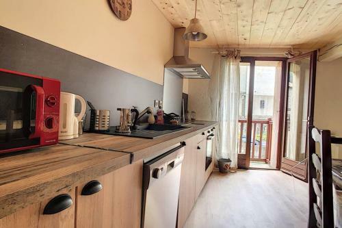Maison de Village Spacieuse A 10 Mn Des Pistes