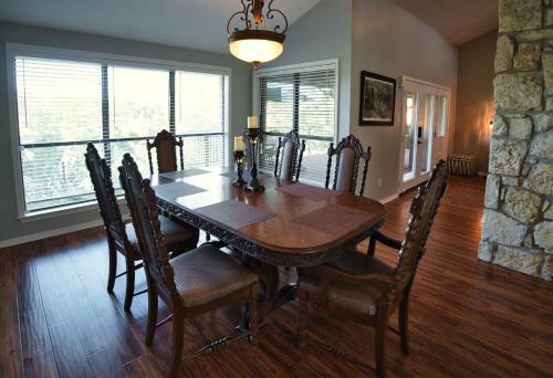 Luxury Stay Overlooking Mill Creek Golf Course