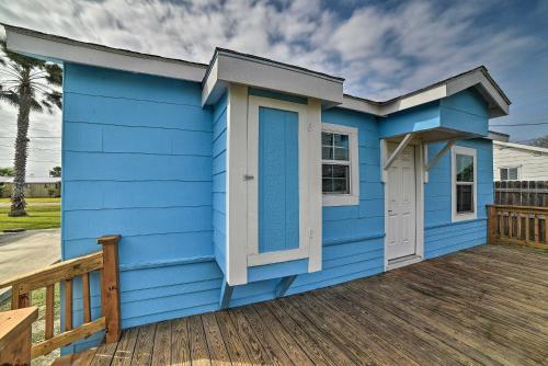 Seadrift Cottage With Deck - 5 Blocks To Hynes Bay!