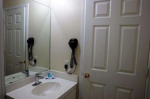 Coastal Bend Motel & Rv Park
