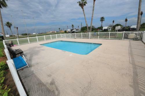 Coastal Bend Motel & Rv Park
