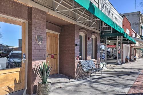 Bright San Marcos Apartment With Ideal Location