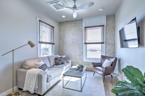 Bright San Marcos Apartment With Ideal Location