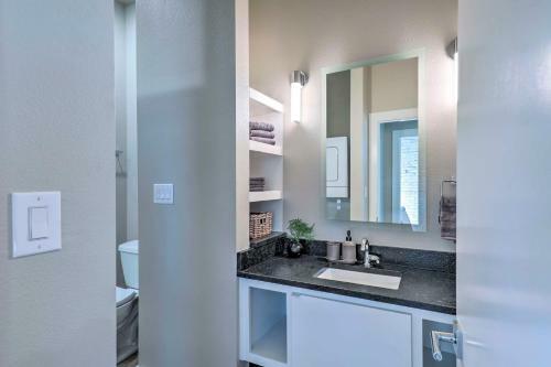 Bright San Marcos Apartment With Ideal Location