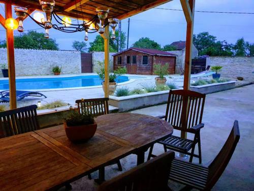 Bed & Breakfast Mas De La Pini�re