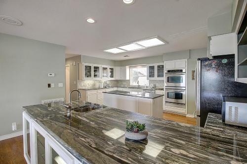 Bimini House