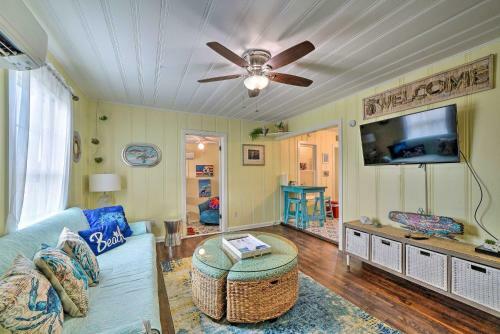 Cozy Texas Cottage Less Than 2 Mi To Rockport Beach!