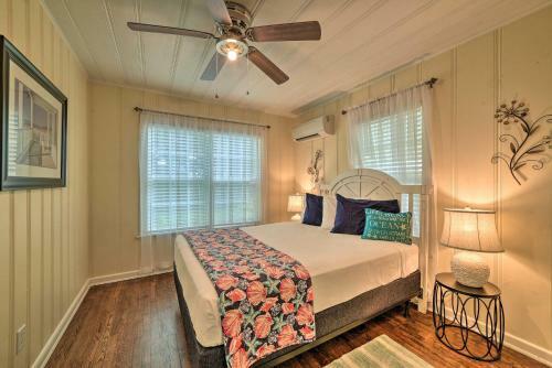 Cozy Texas Cottage Less Than 2 Mi To Rockport Beach!