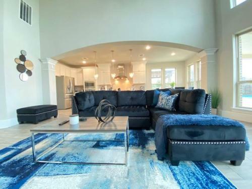 Staycation! In Fabulous Spring,tx 5bd/3.5bth Pool!