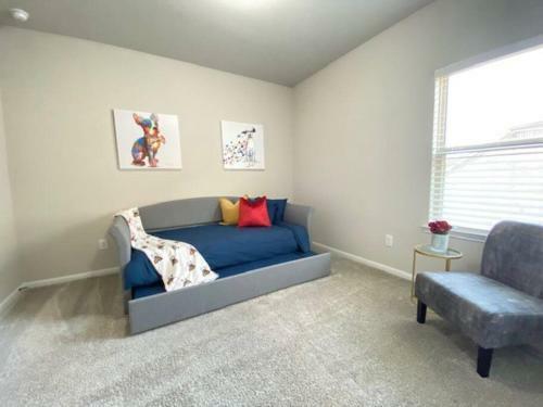 Staycation! In Fabulous Spring,tx 5bd/3.5bth Pool!