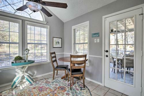 Cozy Cove Tool Home With Canal-facing Balcony