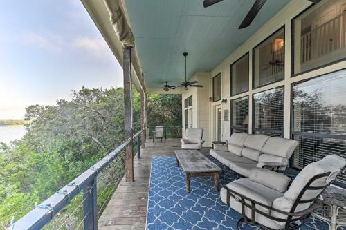 Temple Lakefront Hideaway 12 Miles To Downtown!