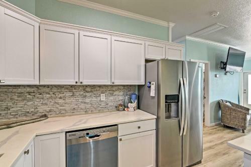 Surfside Beach House Balcony With Ocean View