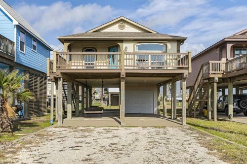 New Stunning Beach House With Grill&views