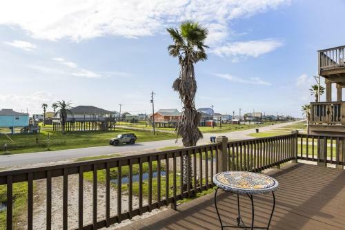 New Stunning Beach House With Grill&views