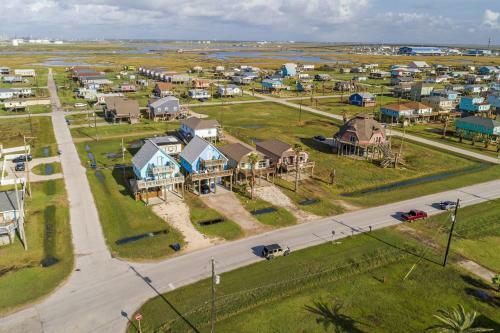 New Stunning Beach House With Grill&views