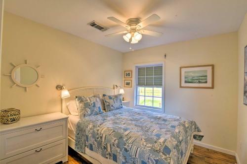 Colorful Texas Coast House With Beach Access!