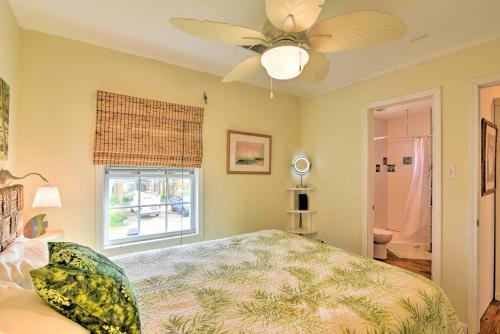 Colorful Texas Coast House With Beach Access!