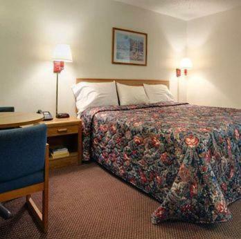 Hotel Country Side Inn