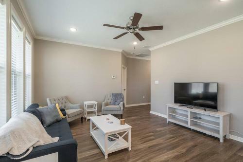Apartamento Modern Stylish House W/ Great Access To Hospitals