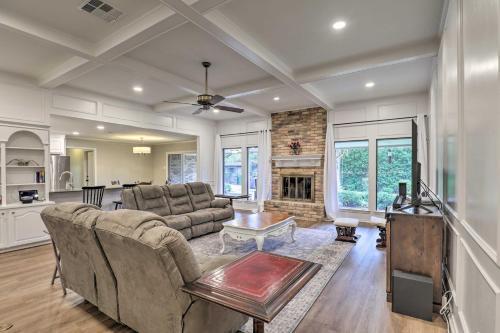Spacious Waco Home About 9 Mi To Magnolia Market