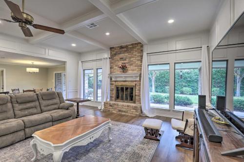 Spacious Waco Home About 9 Mi To Magnolia Market