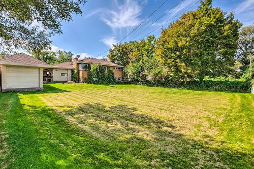 Chic Cottonwood Heights Home Family Friendly