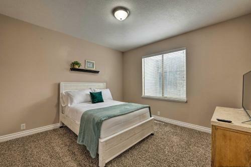 Luxe Erda Home With Indoor Pool, Yard And Mountain View