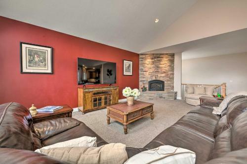 Luxe Erda Home With Indoor Pool, Yard And Mountain View