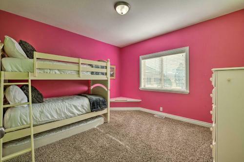 Luxe Erda Home With Indoor Pool, Yard And Mountain View