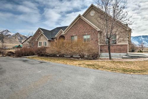 Luxe Erda Home With Indoor Pool, Yard And Mountain View