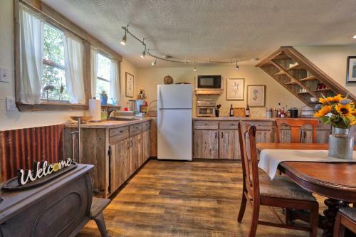Sunflower Ridge Cabin