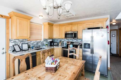 Kat's Kabin - Amazing Views And Accommodations!