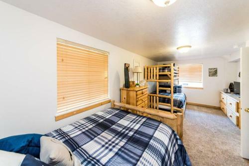 Kat's Kabin - Amazing Views And Accommodations!
