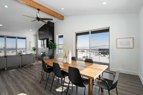 Blue Views Bungalow