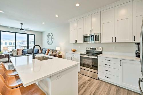 Newly-built Lakeside Gem With Community Perks!