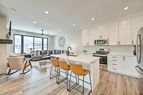 Newly-built Lakeside Gem With Community Perks!