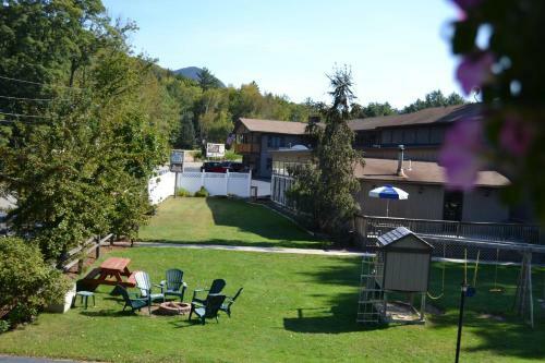 Hotel Kancamagus Lodge