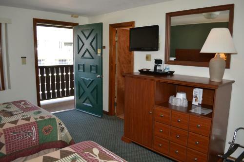 Hotel Kancamagus Lodge