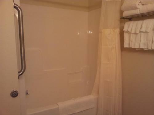 Hotel Noble Inn Minot