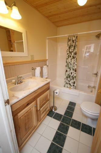 Bed & Breakfast Spruce Lodge Llc