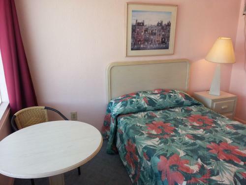 Sandbox Motel