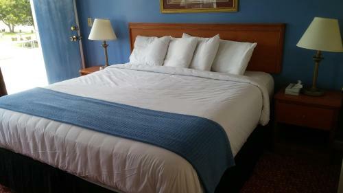 Sandbox Motel